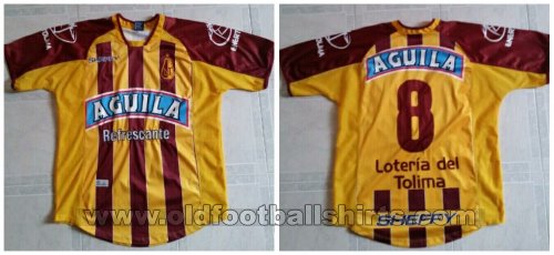 Deportes Tolima Home football shirt 2007