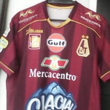 Deportes Tolima Home football shirt 2018 sponsored by Mercacentro