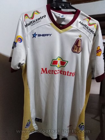 Deportes Tolima Away football shirt 2016
