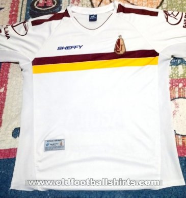 Deportes Tolima Away football shirt 2009