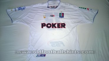 Once Caldas Home football shirt 2004