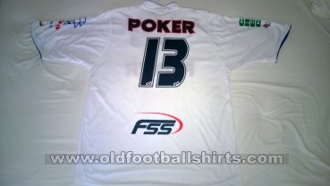 Once Caldas Home football shirt 2004