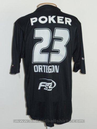 Once Caldas Away football shirt 2004