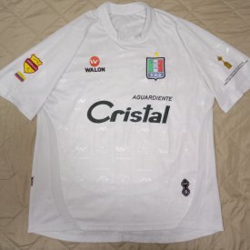 Once Caldas Home football shirt 2009 sponsored by Aguardiente Cristal