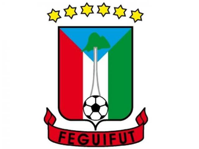 Old Equatorial Guinea football shirts and soccer jerseys